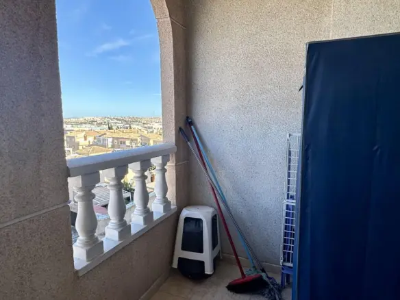 2-bedroom Apartment In Torrevieja, Spain (65 M²)