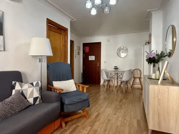 2-bedroom Apartment In Torrevieja, Spain (58 M²)