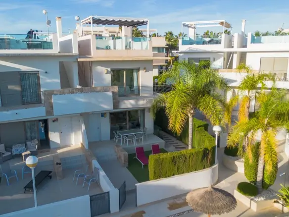 3-bedroom Duplex In Rojales, Spain (124 M²)