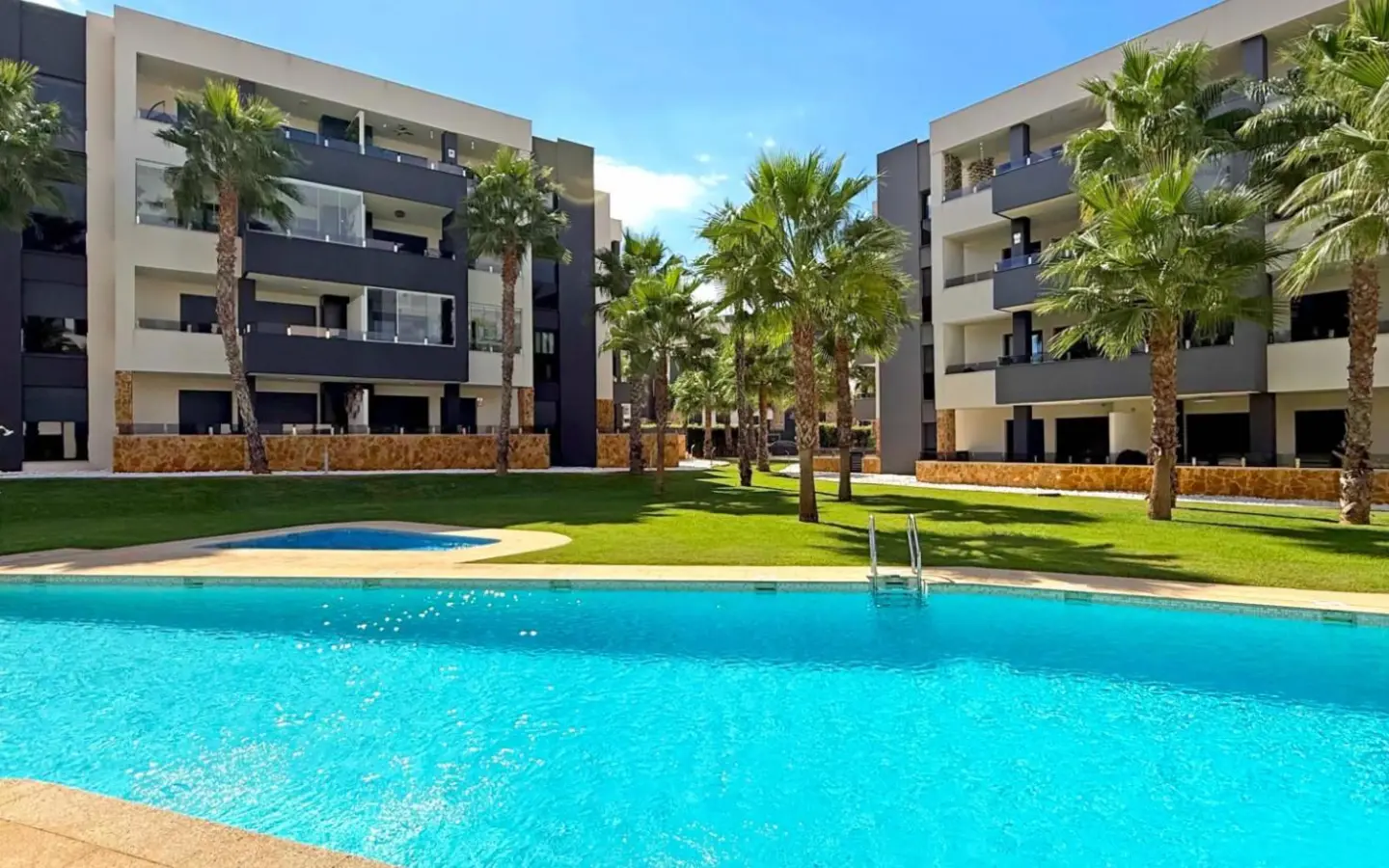2-bedroom Apartment In Orihuela Costa, Spain (72 M²)