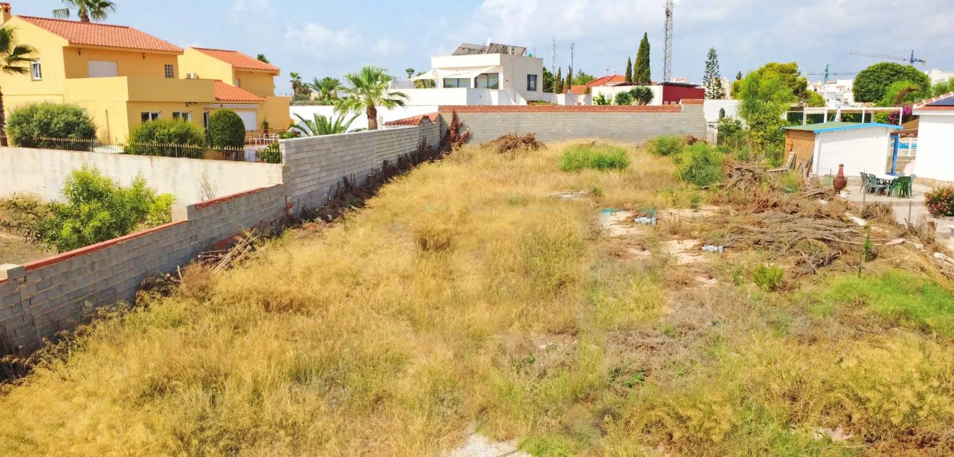 Plot In Orihuela, Spain – Mediter Real EstateTitle: Land Parcel In Orihuela, Spain – Development Opportunity