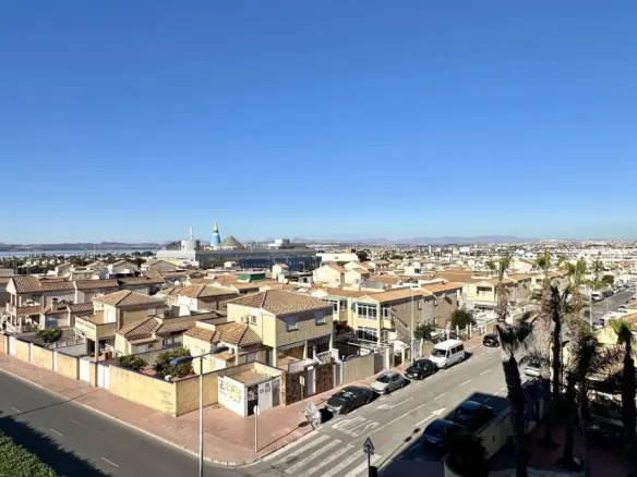 2-bedroom Apartment In Torrevieja, Spain (65 M²)