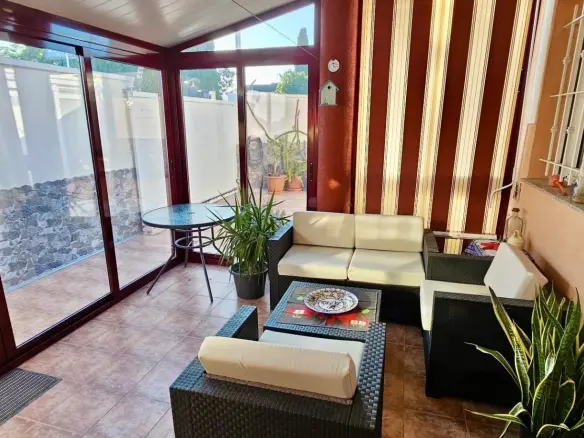 3-bedroom Terraced House In Santiago De La Ribera, Spain (155 M²)