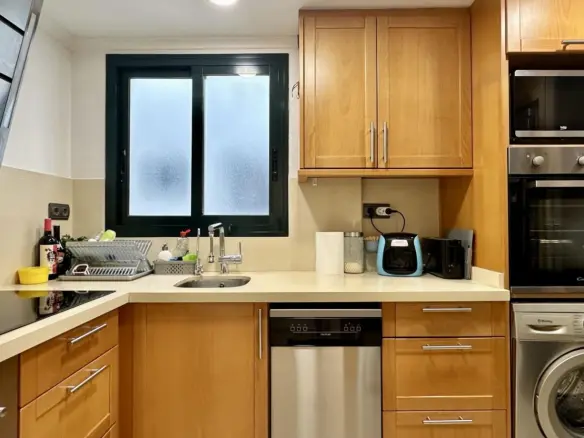 2-bedroom Apartment In Guardamar Del Segura, Spain (78 M²)