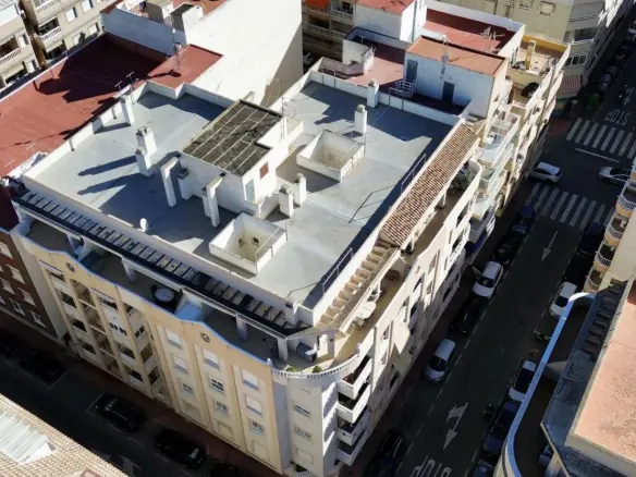 2-bedroom Apartment In Torrevieja, Spain (58 M²)