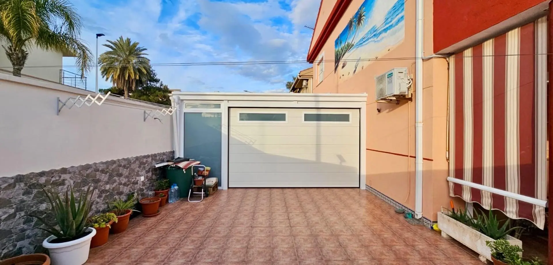 Terraced House 155 M² In Santiago De La Ribera, Spain