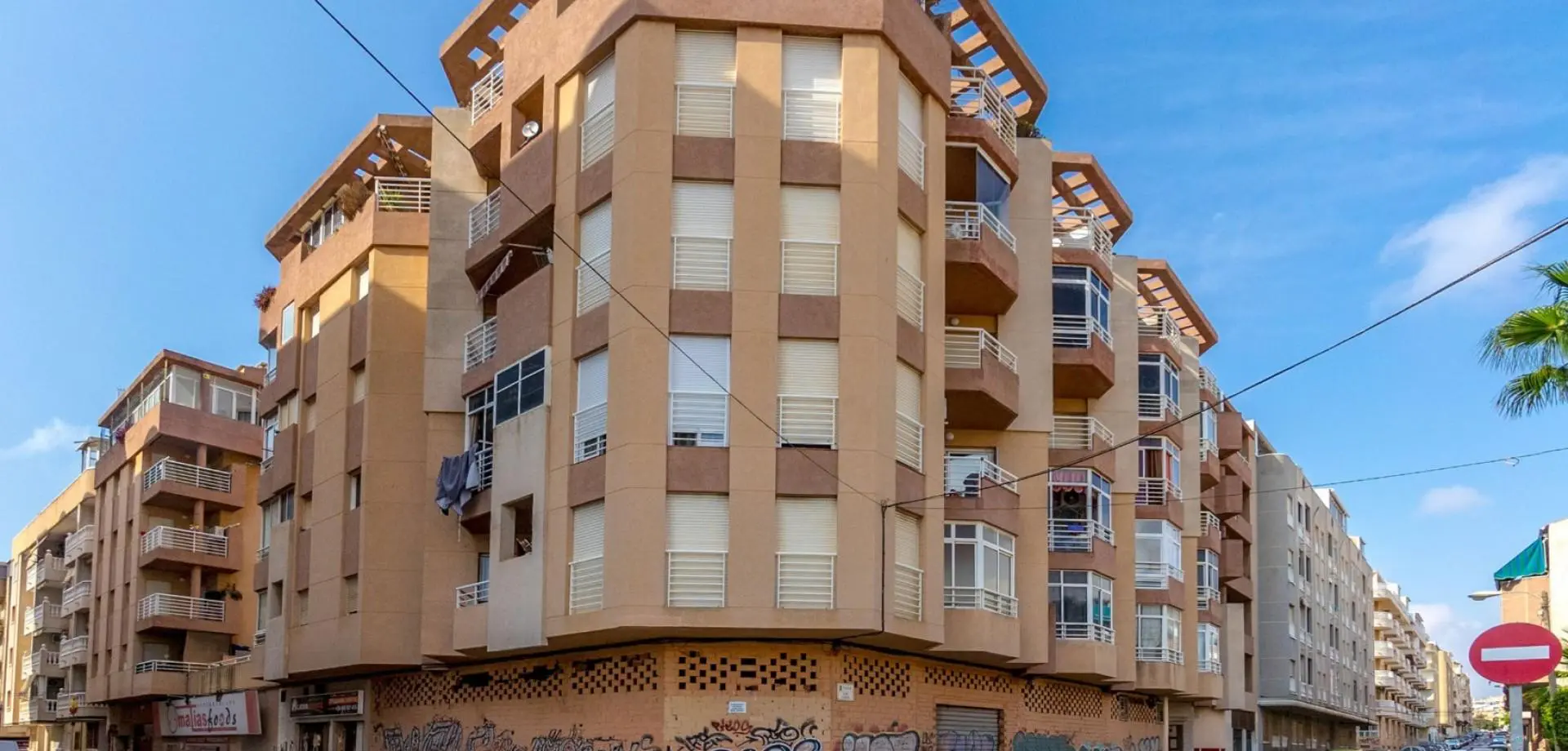 Commercial Unit 722 M² In Torrevieja, Spain – Mediter Real Estate