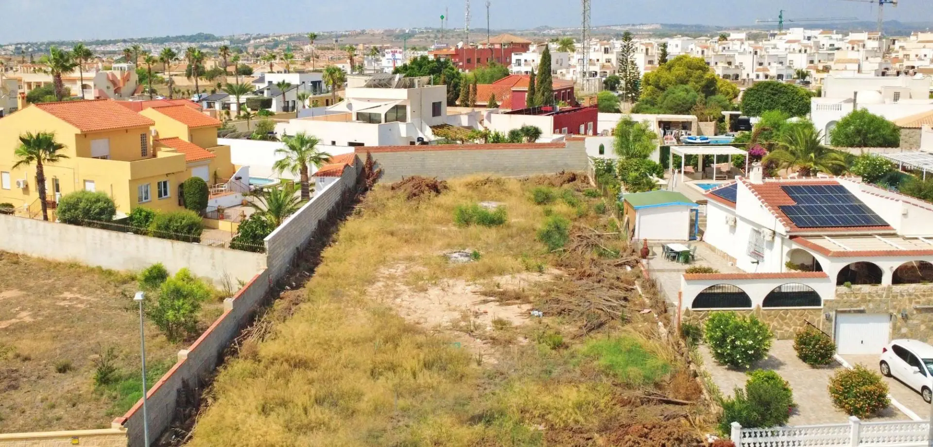 Plot In Orihuela, Spain – Mediter Real EstateTitle: Land Parcel In Orihuela, Spain – Development Opportunity