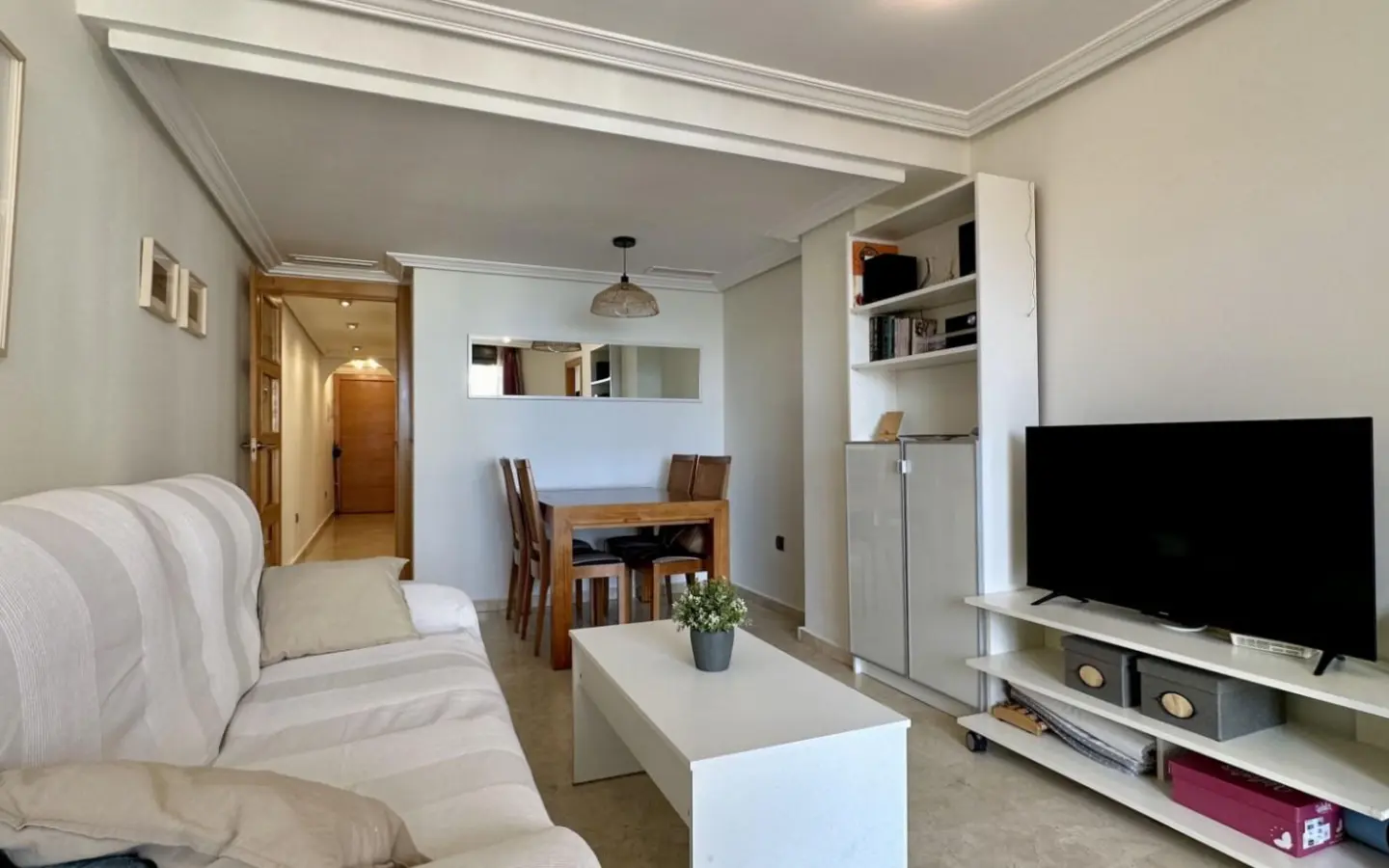 2-bedroom Apartment In Guardamar Del Segura, Spain (78 M²)