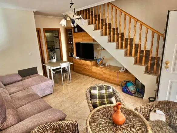 3-bedroom Terraced House In Santiago De La Ribera, Spain (155 M²)