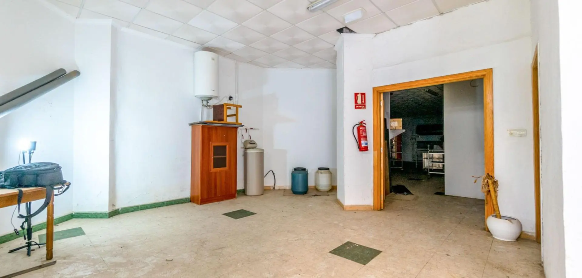 Commercial Unit 722 M² In Torrevieja, Spain – Mediter Real Estate