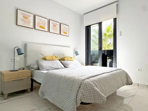 2-bedroom Apartment In Orihuela Costa, Spain (72 M²)