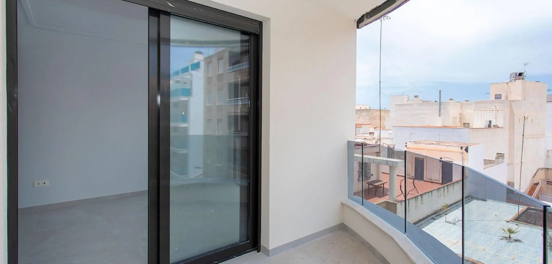 Apartment 88 M² In Torrevieja, Spain – Mediter Real Estate