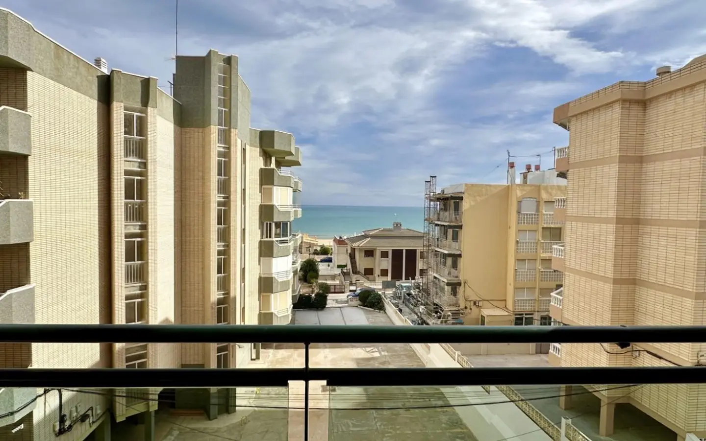 2-bedroom Apartment In Guardamar Del Segura, Spain (78 M²)
