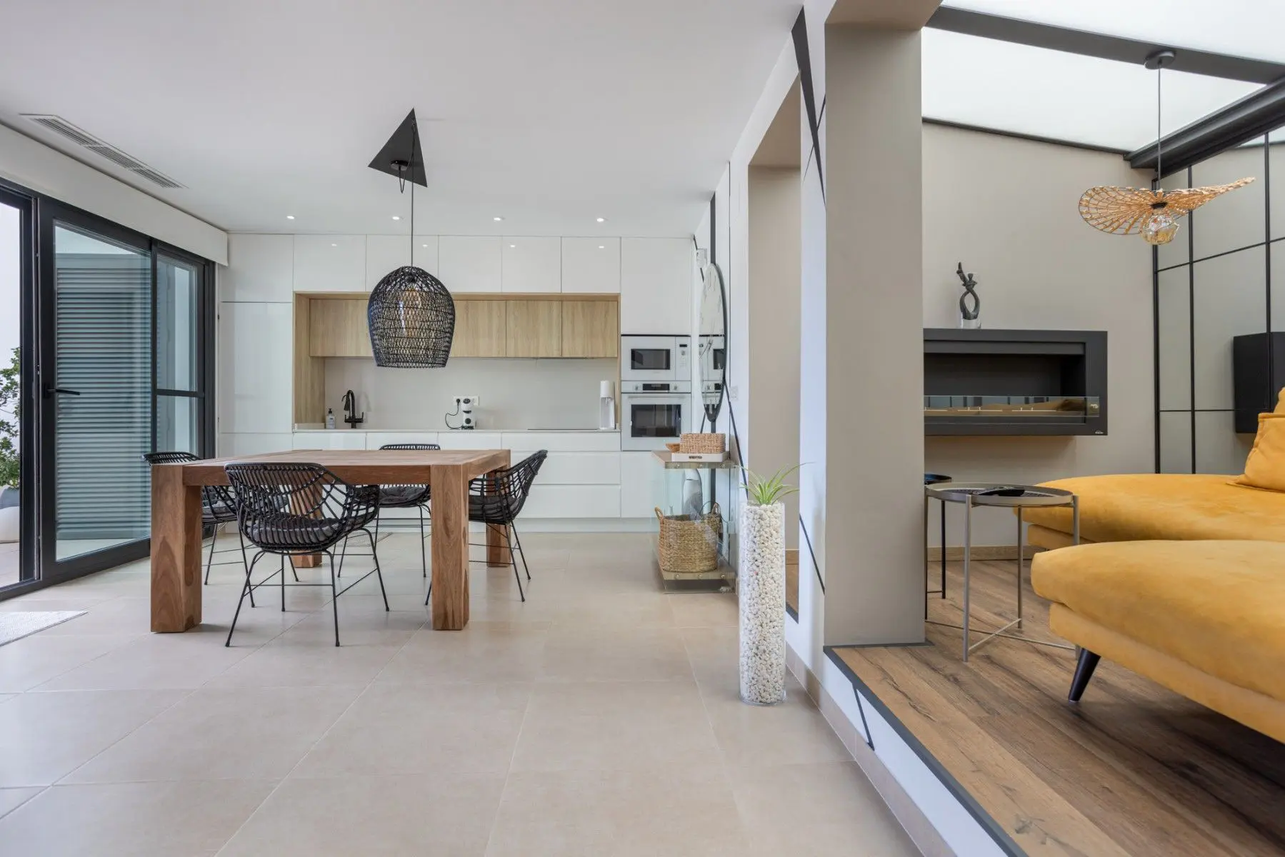Villa 127 M² In Benijofar, Spain – Mediter Real Estate**title:** 3 Beds Villa In Benijofar, Spanish Suburb
