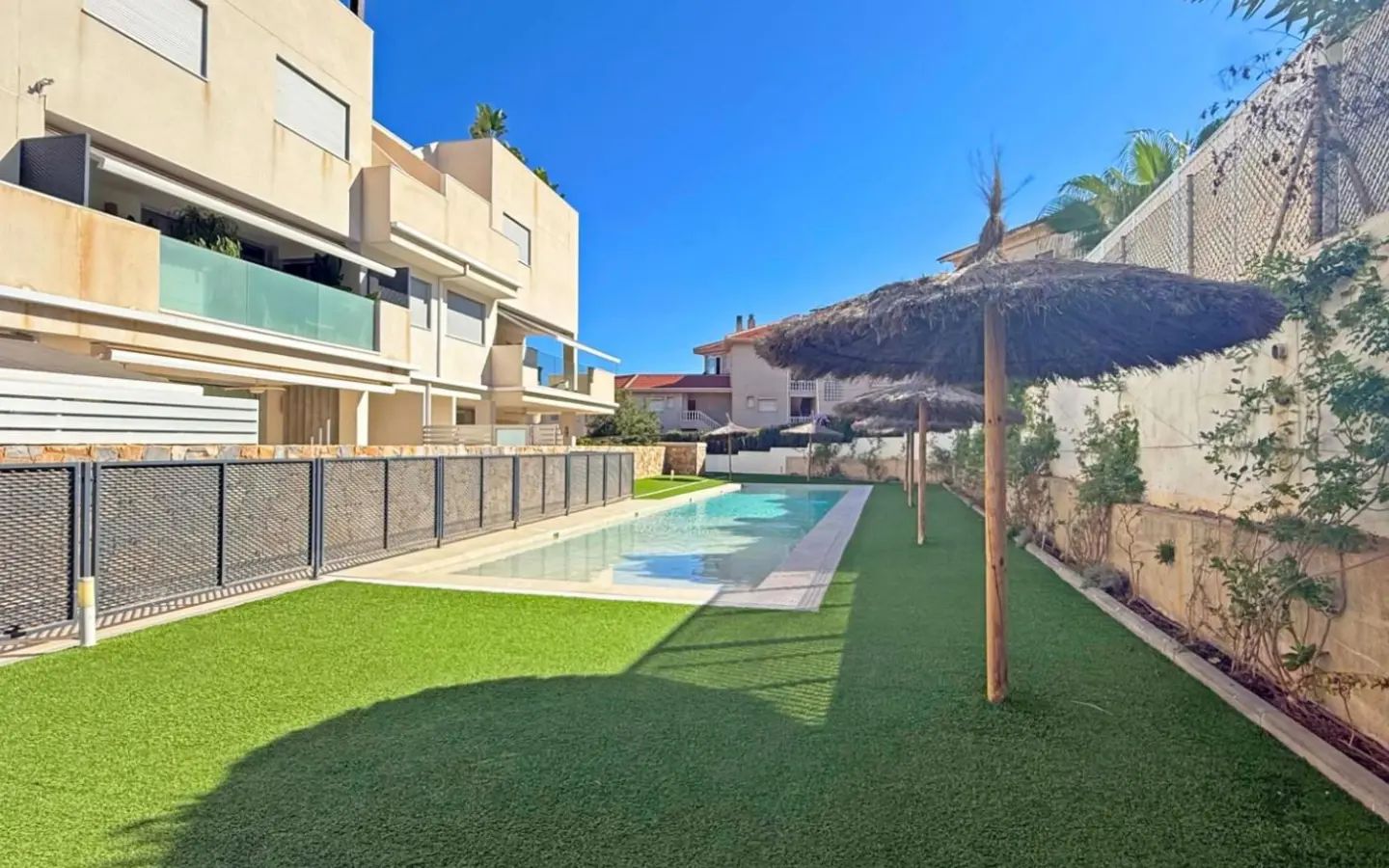 3-bedroom Apartment In Cabo De Palos, Spain (100 M²)