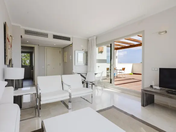 2-bedroom Penthouse In Orihuela Costa, Spain (100 M²)