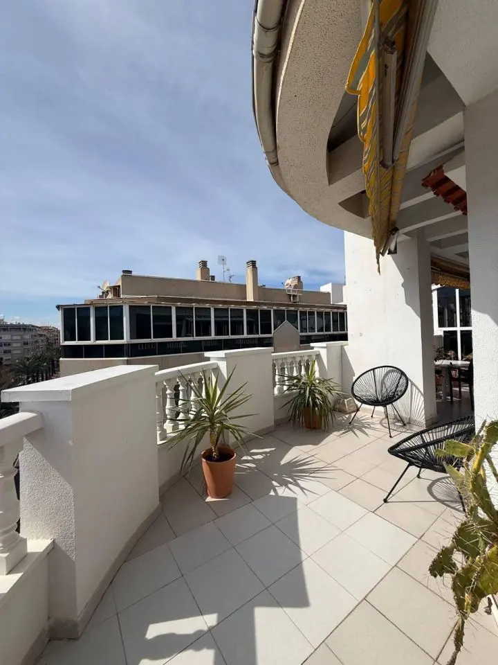 Penthouse Of 114 M² With Sea View In Torrevieja