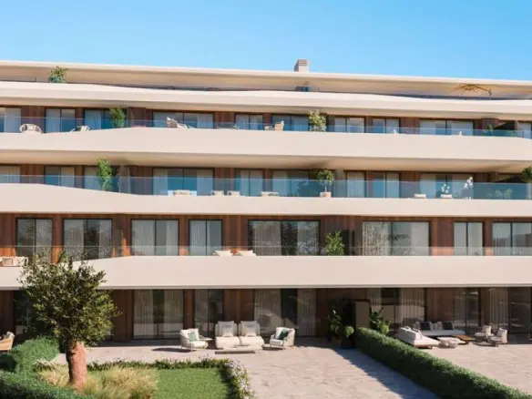 Apartment Of 127 M² In Fuengirola, Spain