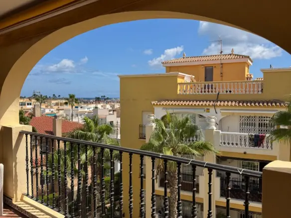Penthouse 94 M² In Torrevieja, Spain – Mediter Real Estate