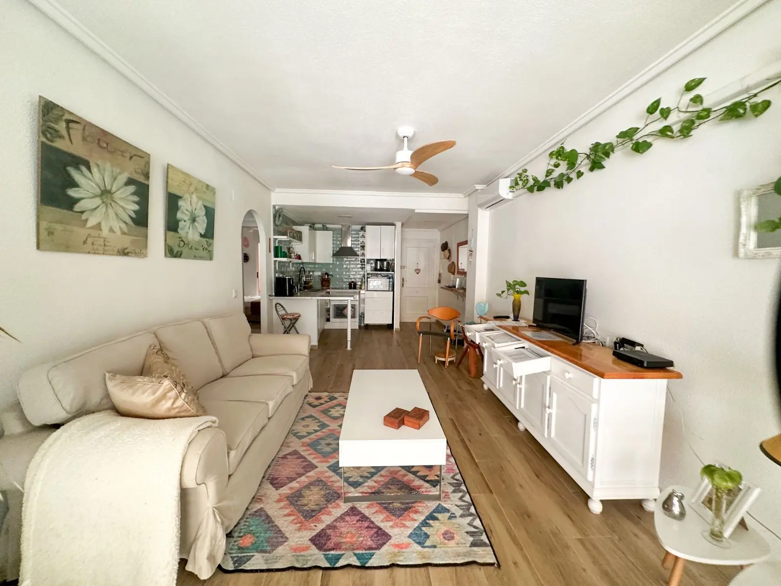 Apartment Of 64 M² In Torrevieja, Spain
