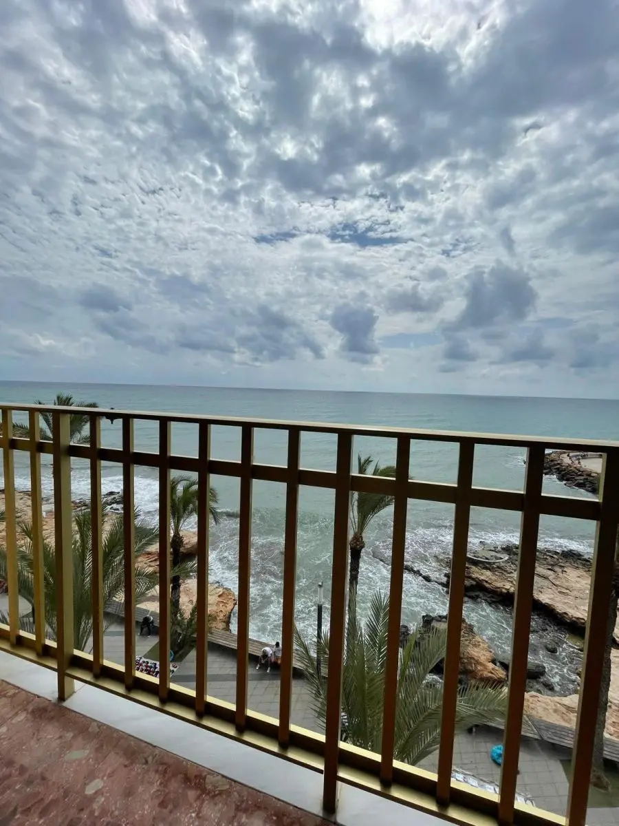 Apartment Of 160 M² In Torrevieja, Spain