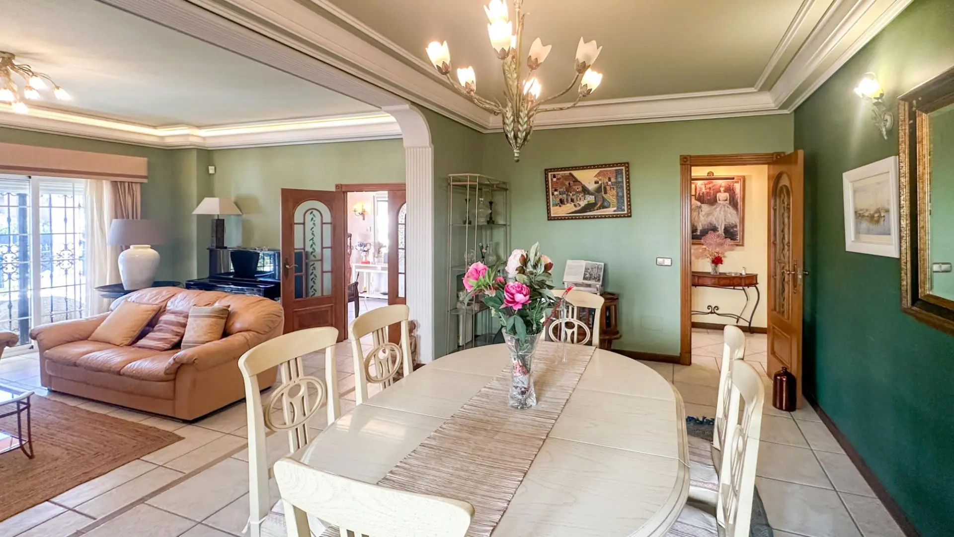 Villa Of 290 M² In Torrevieja, Spain