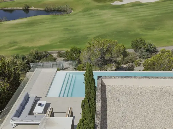 4-bedroom Villa In Orihuela, Spain (250 M²)