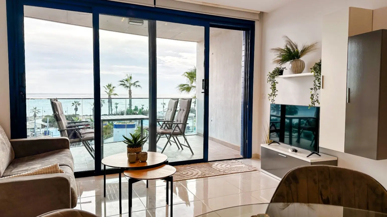 Apartment Of 93 M² In Torrevieja, Spain