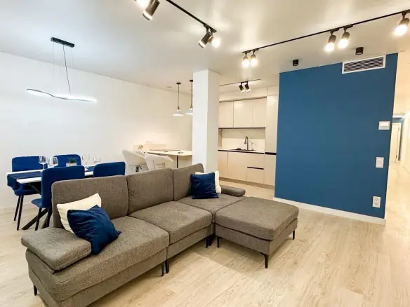 2-bedroom Apartment In Torrevieja, Spain (90 M²)