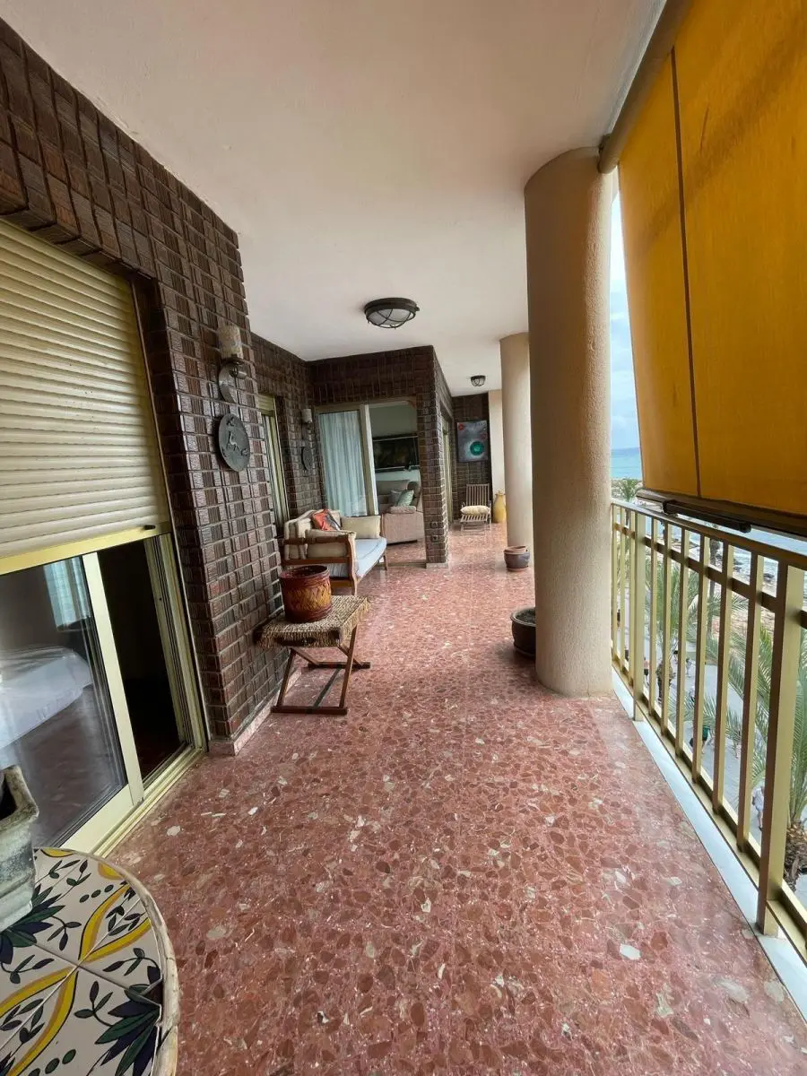 Apartment Of 160 M² In Torrevieja, Spain