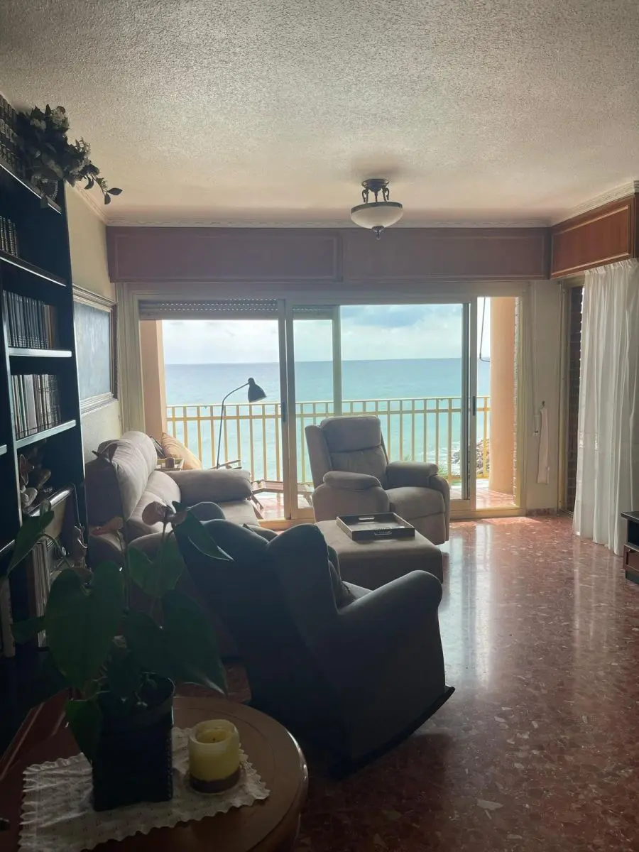 Apartment Of 160 M² In Torrevieja, Spain