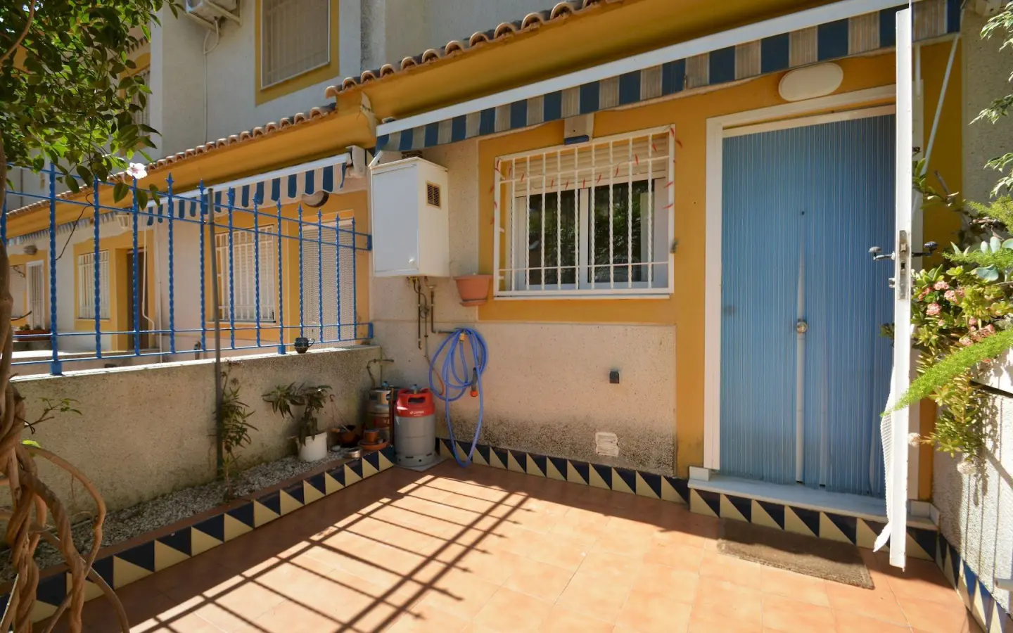 2-bedroom House In Guardamar Del Segura, Spain (110 M²)