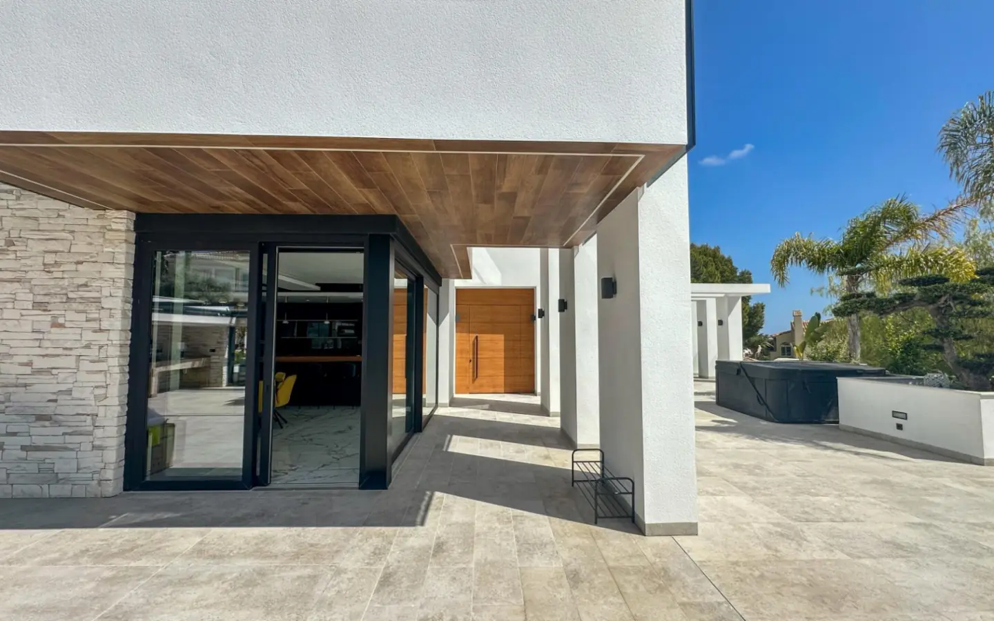 Villa Of 527 M² With Sea Views In Orihuela Costa, Spain