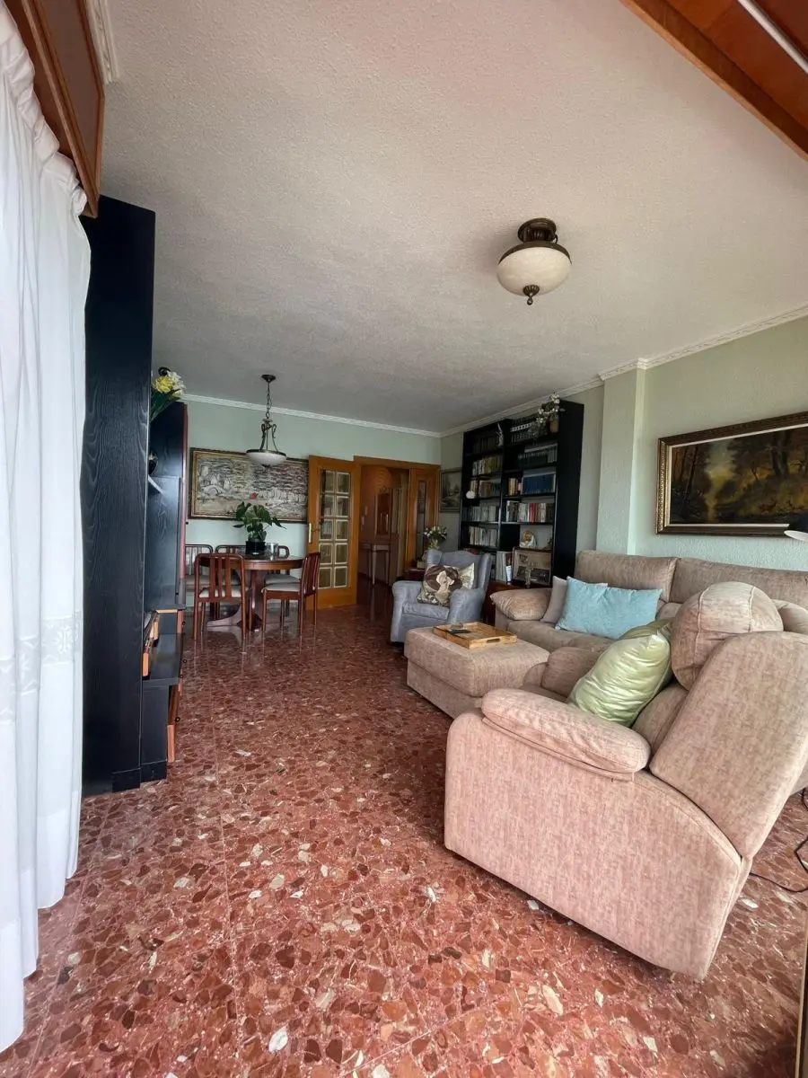 Apartment Of 160 M² In Torrevieja, Spain
