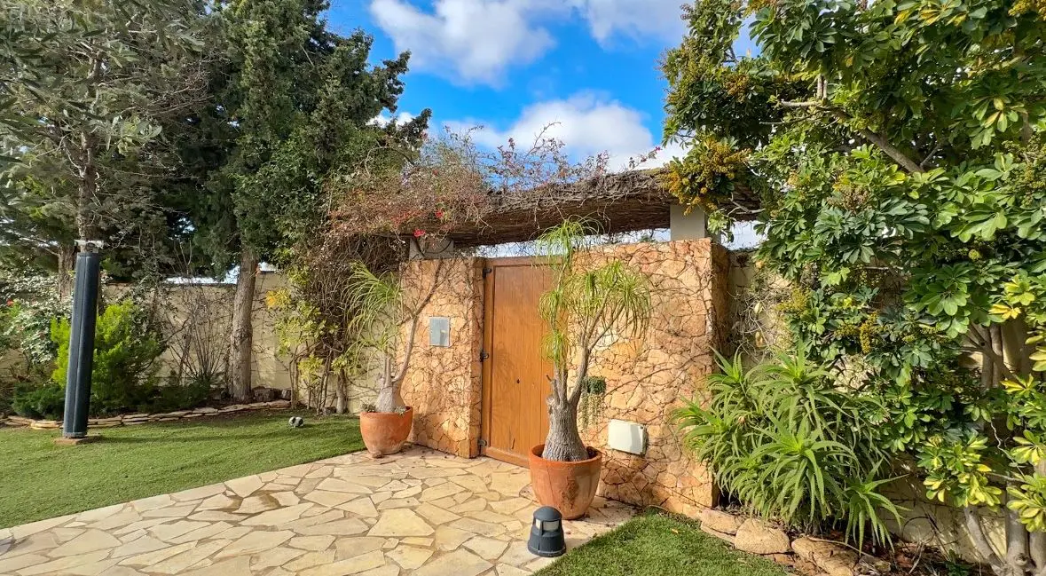 Villa Of 450 M² With Sea View In Orihuela Costa, Spain