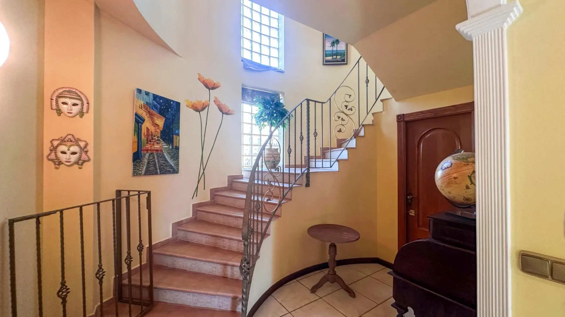 Villa Of 290 M² In Torrevieja, Spain