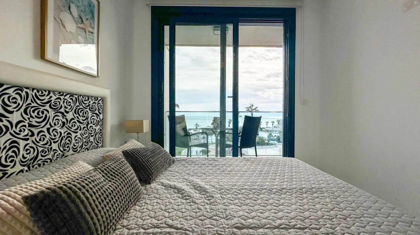 Apartment Of 93 M² In Torrevieja, Spain