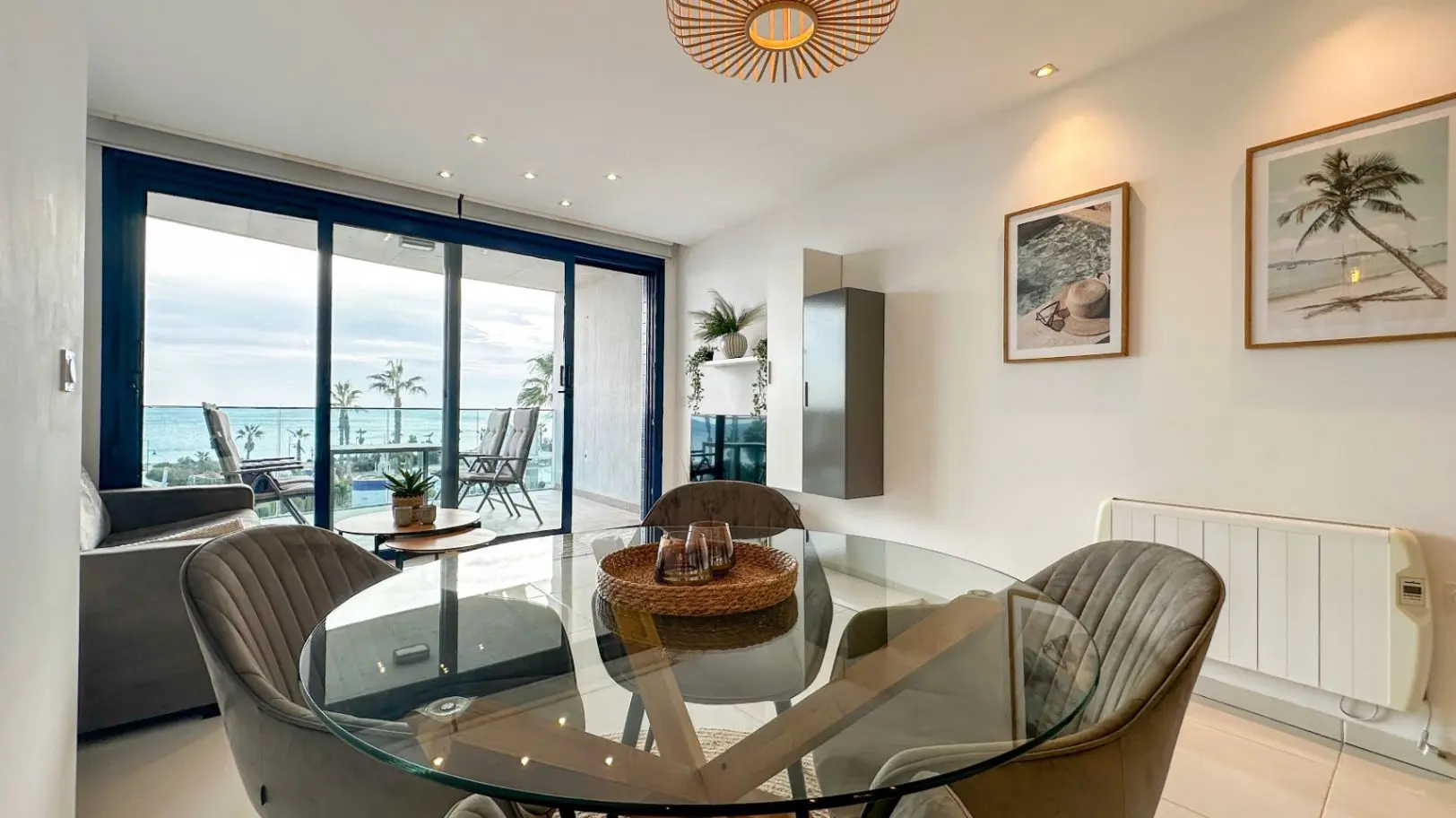 Apartment Of 93 M² In Torrevieja, Spain