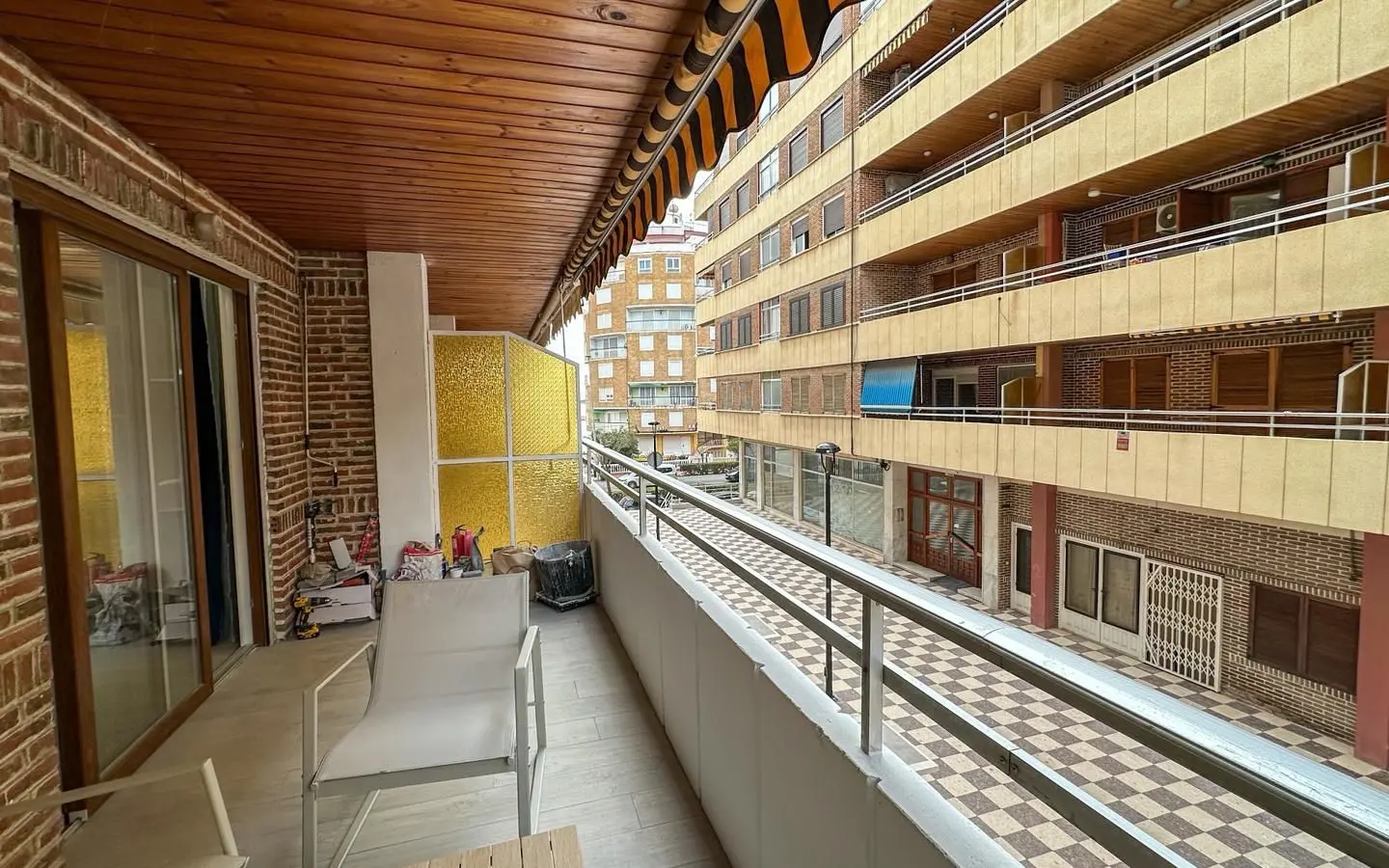 2-bedroom Apartment In Torrevieja, Spain (90 M²)