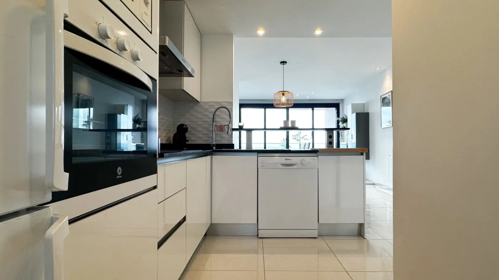 Apartment Of 93 M² In Torrevieja, Spain