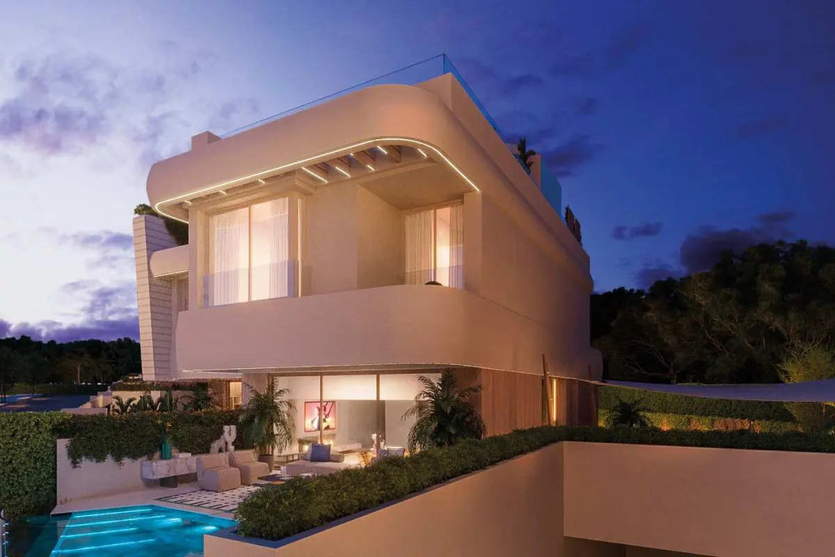 Bungalow Of 285 M² In Marbella, Spain