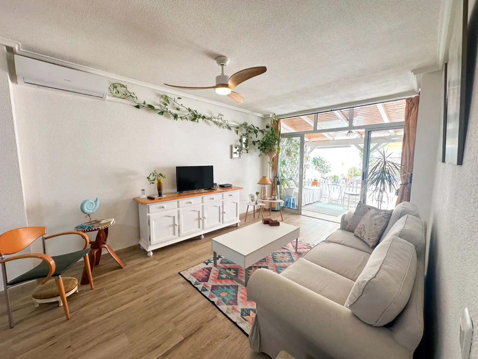 Apartment Of 64 M² In Torrevieja, Spain