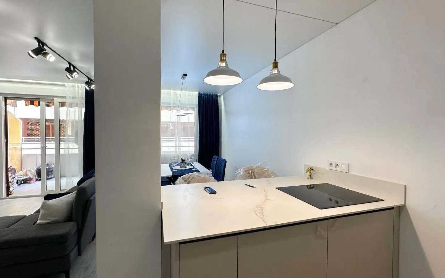 2-bedroom Apartment In Torrevieja, Spain (90 M²)