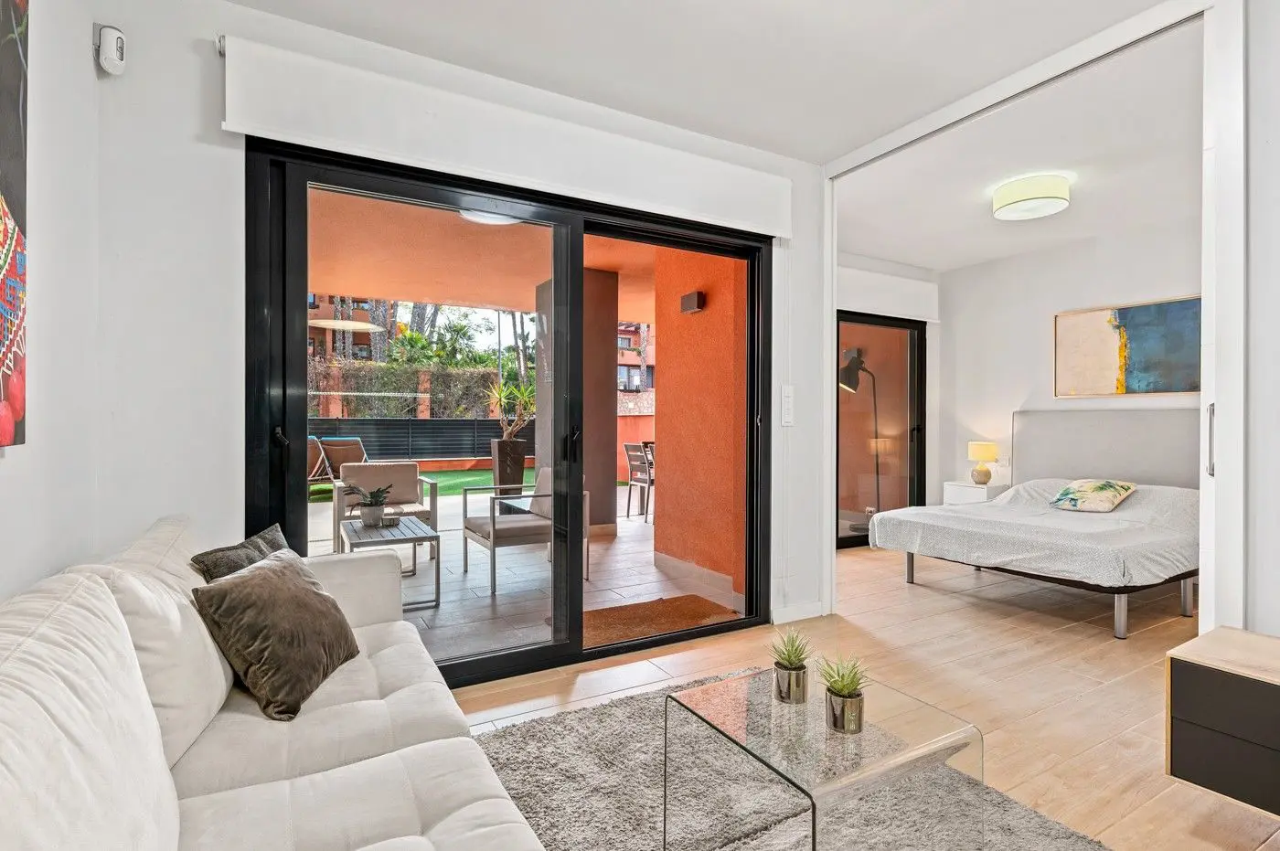Apartment Of 90 M² With Sea View In Orihuela Costa