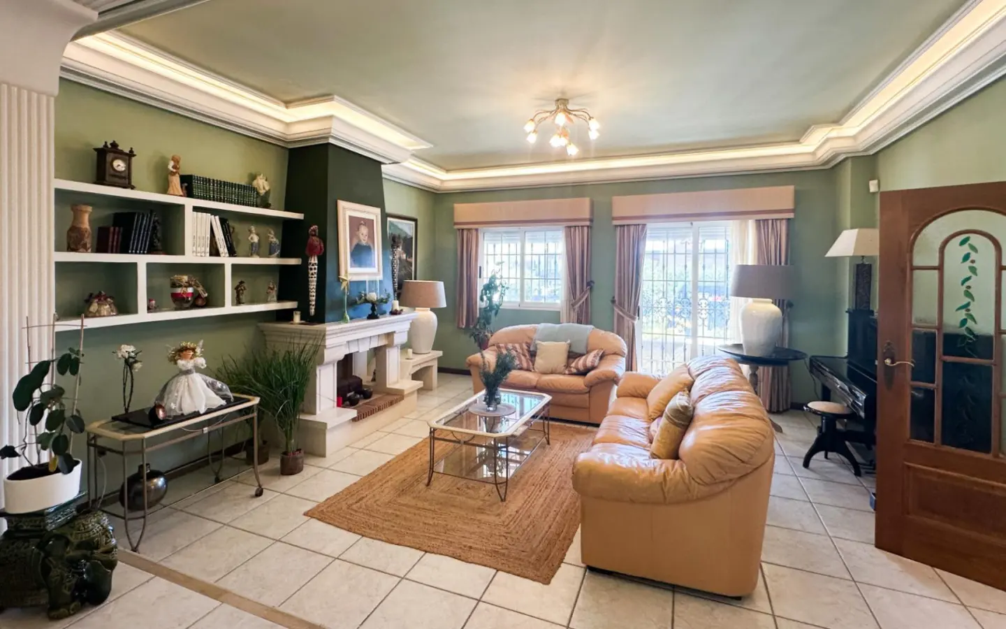 Villa Of 290 M² In Torrevieja, Spain