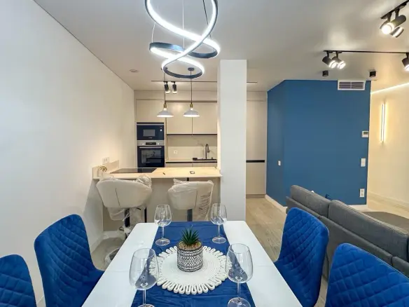 2-bedroom Apartment In Torrevieja, Spain (90 M²)