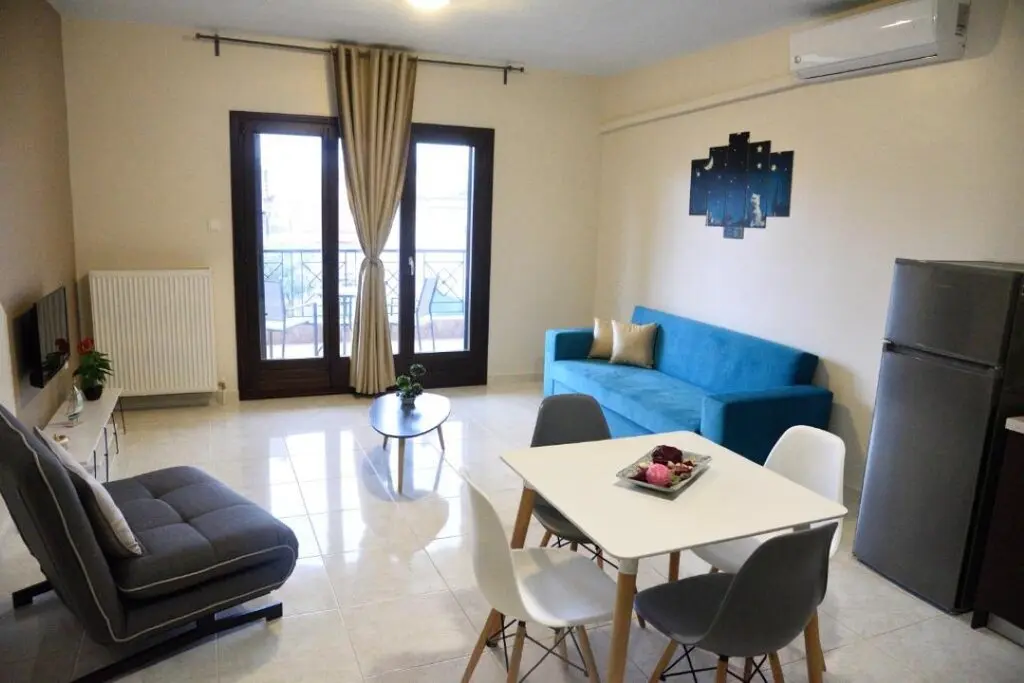 Hotel Of 420 M² In Athos, Chalkidiki