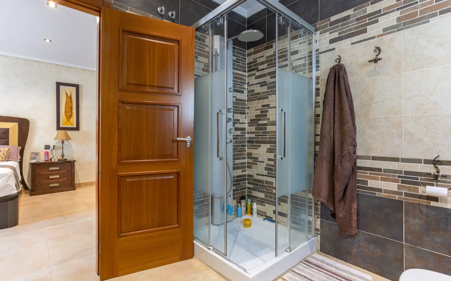 4-bedroom Villa In Los Montesinos, Spain (417 M²)