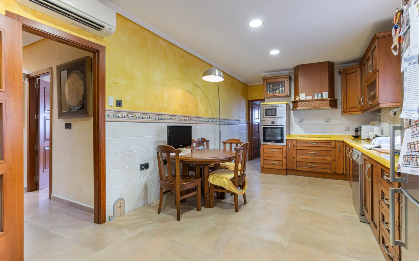 4-bedroom Villa In Los Montesinos, Spain (417 M²)